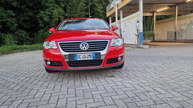 Volkswagen Passat 1.6 16V FSI Comfortline