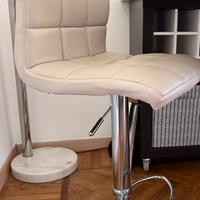 Sgabelli alti per tavolo alto o bancone