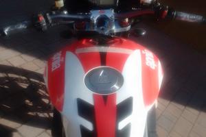 Aprilia Tuono 1000  anno 2008