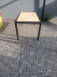 set tavolo e 6 sedie con braccioli per esterno