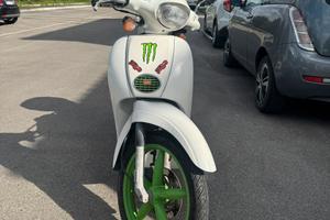 scarabeo 50 2t motore minarelli