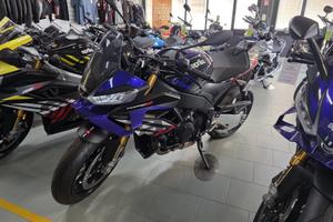 Aprilia Tuono V4 1100 Factory