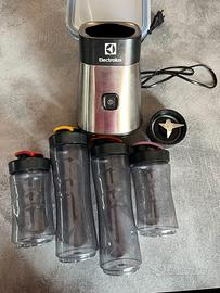 Electrolux ESB2500 frullatore con 4 bottiglie