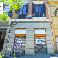 L.go C. Felice mq 200 da riattare quattro vetrine