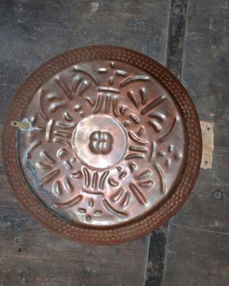 Piatto in rame vintage