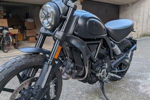 Ducati scrambler 800 icon dark