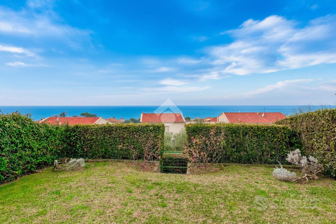 VILLA A SCHIERA CENTRALE A LAZISE - Vista 6