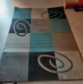 Tappeto design 
moderno bianco turchese e grigio. 