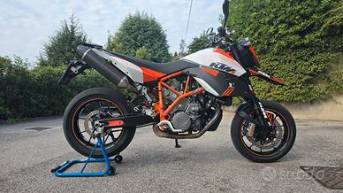 KTM 990 Supermoto R M.Y. 2009