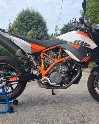KTM 990 Supermoto R M.Y. 2009