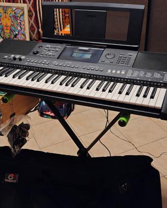 Tastiera Yamaha PSR e-463