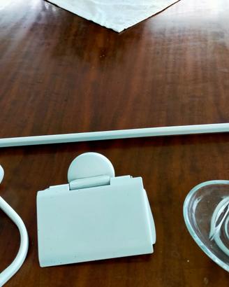 arredo bagno: 5 accessori in perfetto stato