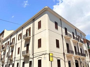 MONOLOCALE A PALERMO