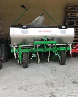 Sarchiatrice sfoggia