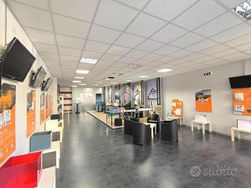 NEGOZIO A SAINT-CHRISTOPHE