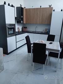 Appartamento ammobiliato piano terra 