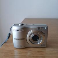 Fotocamera digitale Olympus STYLUS FE-210 7MP