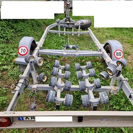 Rimorchio portaimbarcazione