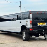 Hummer H2 LIMOUSINE