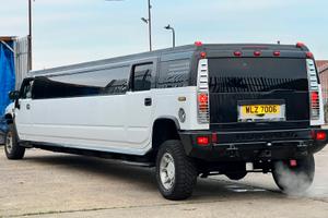 Hummer H2 LIMOUSINE