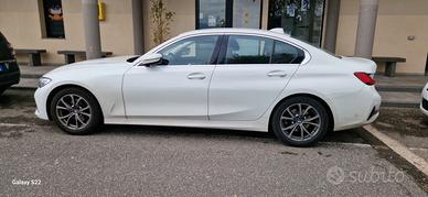 BMW 320d LIM
