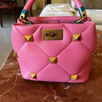 Valentino Garavani Roman Stud Rosa