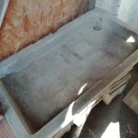 Vasca lavatoio in cemento