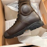 Abbigliamento militare vario