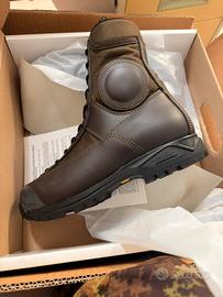 Abbigliamento militare vario