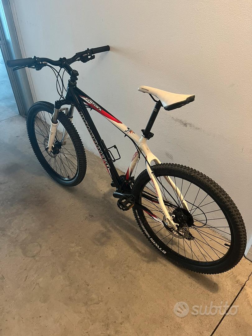 Bicicleta discount mondraker ventura