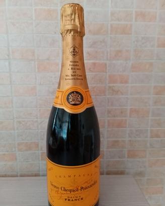 Champagne veuve clicquot