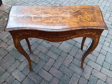 tavolino da ingresso