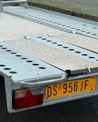 Carrello trasporto auto
