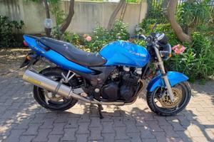 Kawasaki ZR7