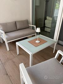 Set giardino tavolino 2 poltroncine e divanetto