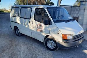 FORD TRANSIT 9 POSTI, ISCRITTO ASI.