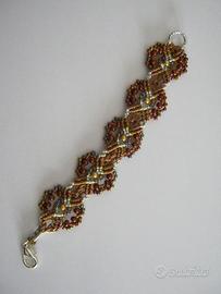 Braccialetto in macramé
