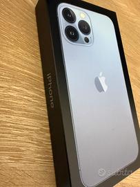 Iphone 13 pro max 256 gb 320€ non trattabili.