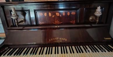 Pianoforte verticale Ernst Kaps Dresda.