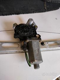 alzacristalli anteriore destro classe a 