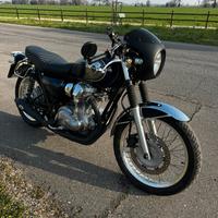 Kawasaki W800 caffè racer