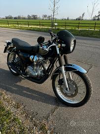 Kawasaki W800 caffè racer