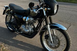 Kawasaki W800 caffè racer