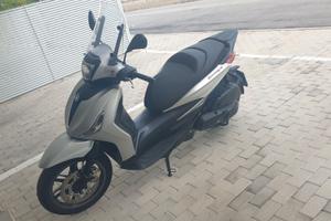 Piaggio Beverly 400S HPE 2024