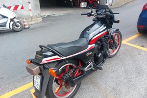 Kawasaki GPz 550 1983 