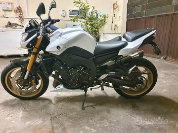 Yamaha FZ8 - 2011