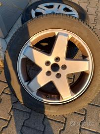 Cerchi e gomme invernali 215 55 18 99 V jeep dodge