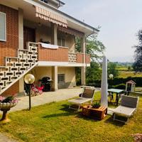 Set da Giardino: 2 Lettini + Ombrellone Grande 3x3