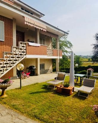 Set da Giardino: 2 Lettini + Ombrellone Grande 3x3