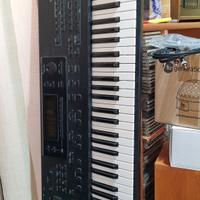 Workstation Korg i3